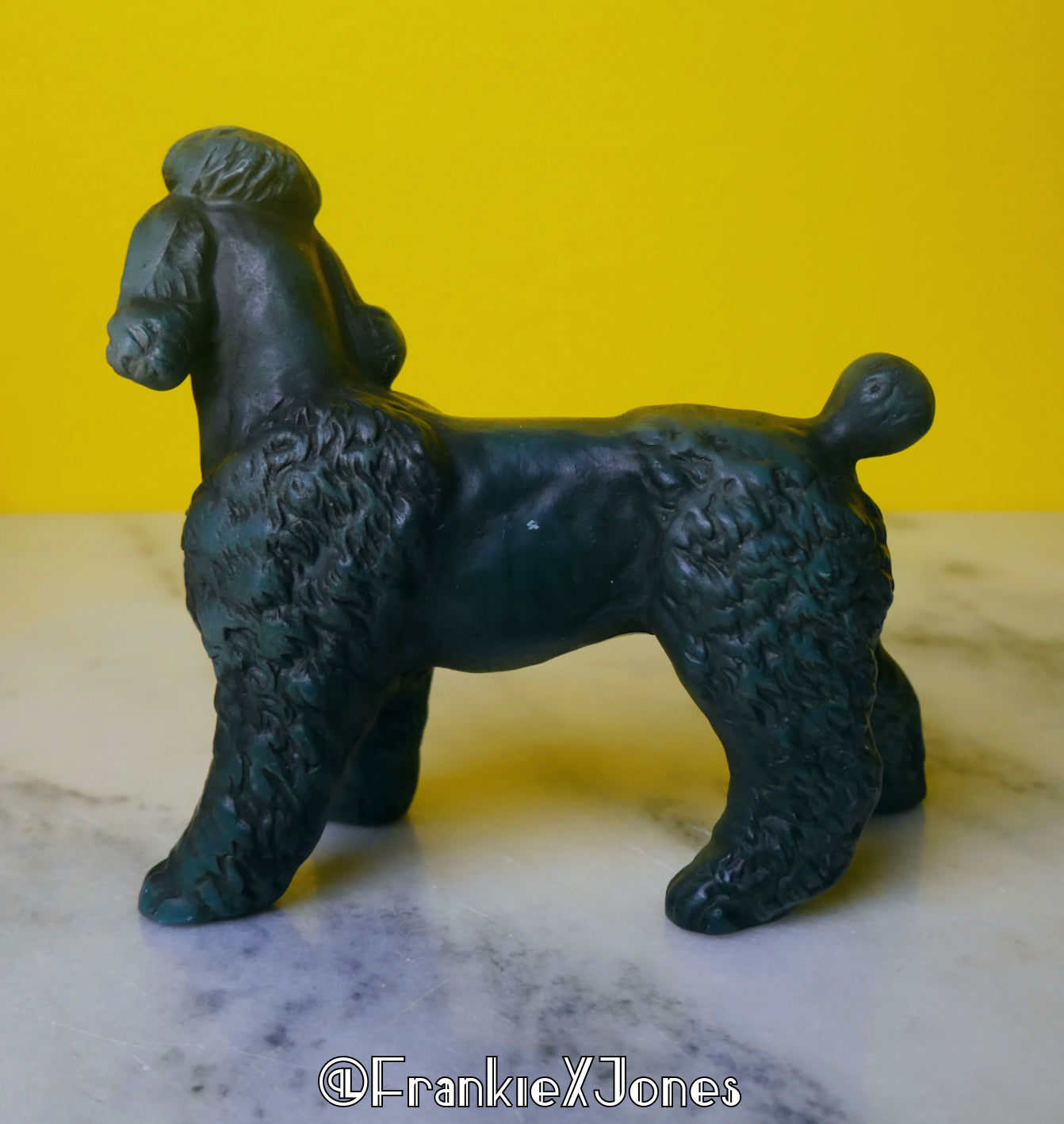 Poodle Figurine ✤ UCCTI