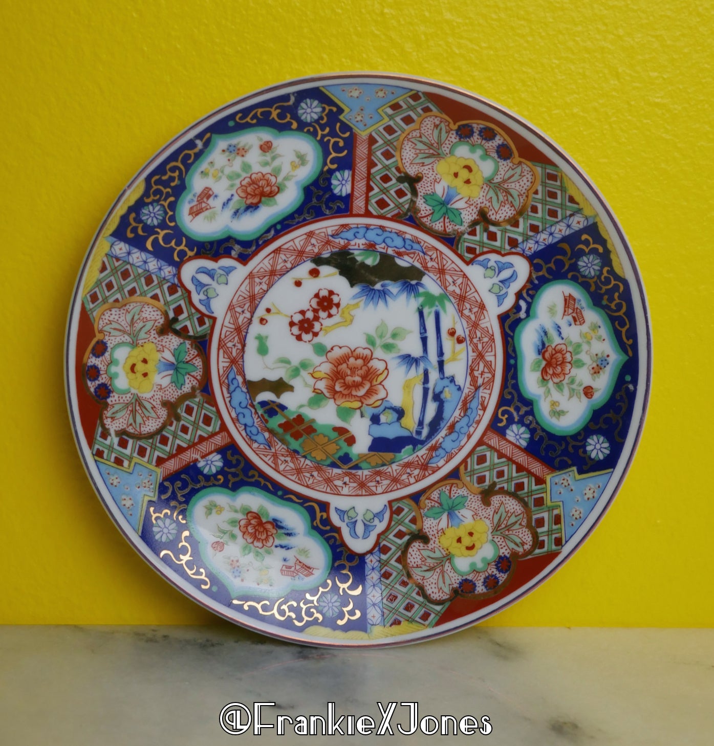 Oriental Designed Porcelain Plates ✤ Imari ✤ Set of 2