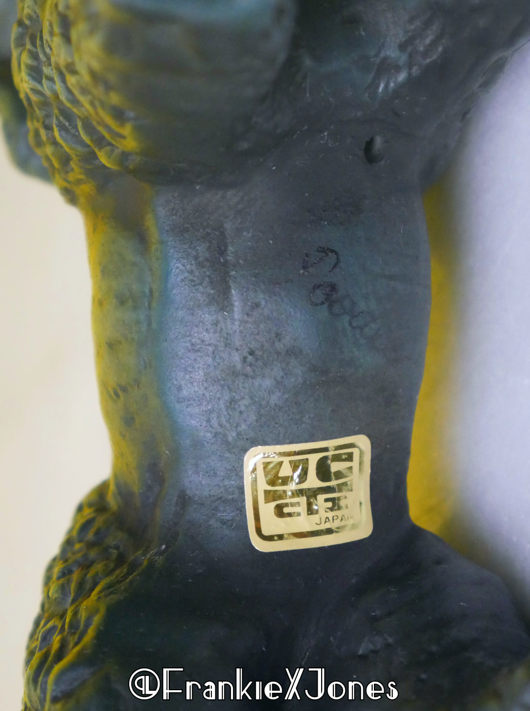 Poodle Figurine ✤ UCCTI